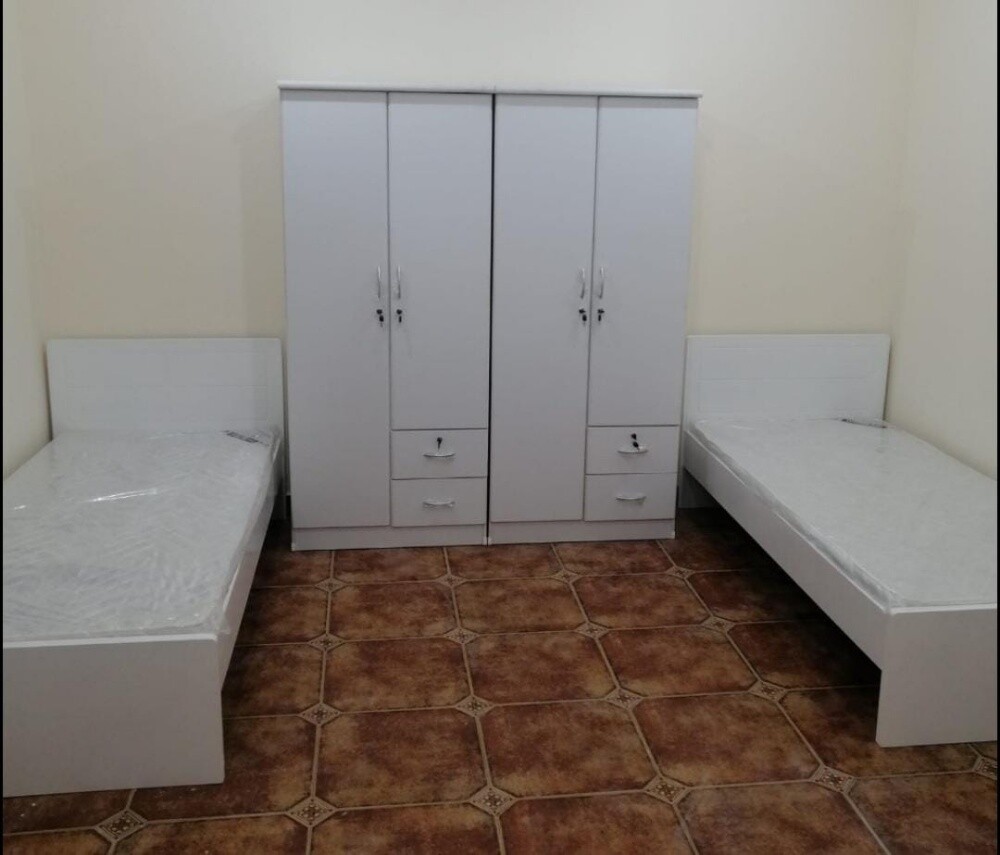 new wooden single bedroom set - 1