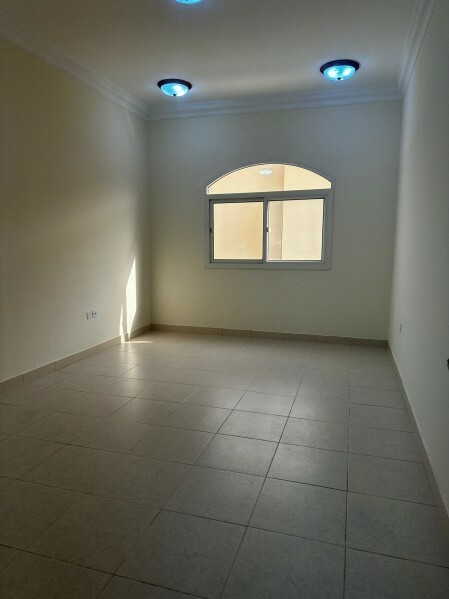 Villa 4 rent in Ain Khaled, 5 bhk - 12