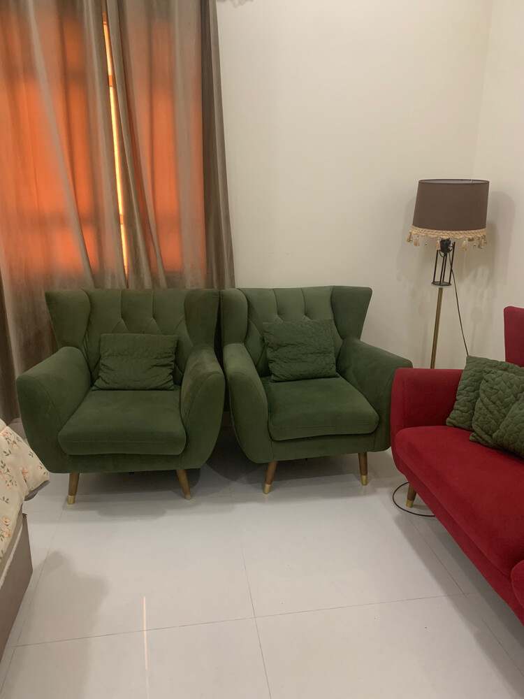 طقم كنب ممتاز ٧ اشخاص +شزلونج - 4