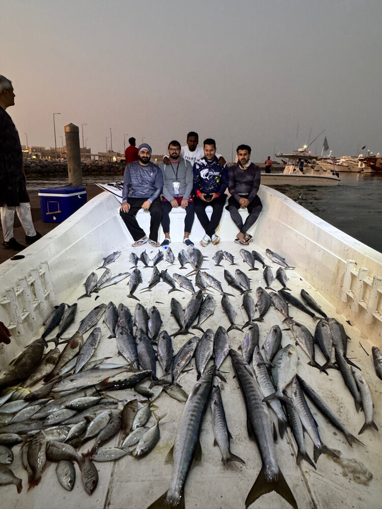 Fishing trips with professional Cap - 1