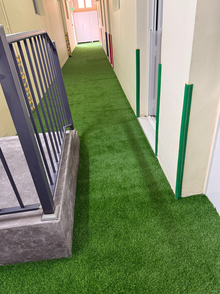 Artificial green carpet  - 1