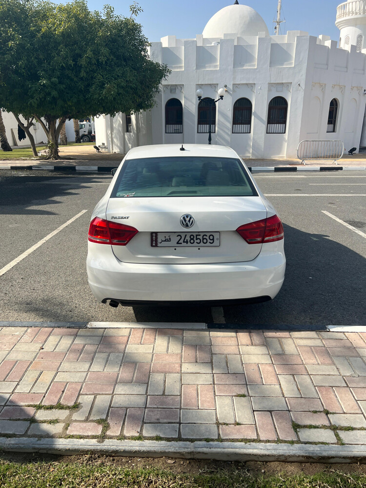 volkswagen passat 2014 - 1
