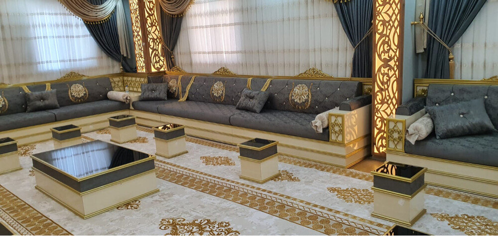 مجلس الأريكة - 6
