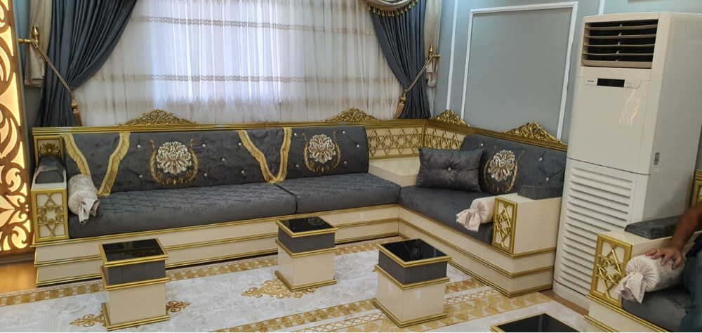 مجلس الأريكة - 3