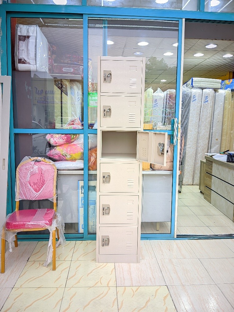 Dining chairs wholesale only. - 2