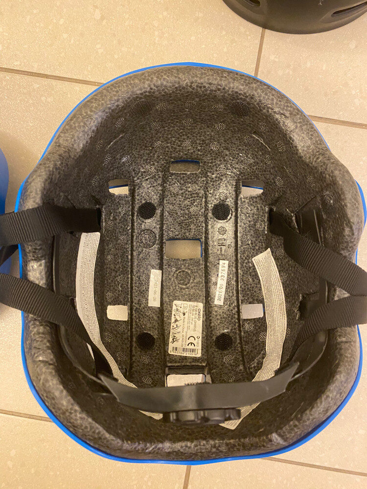 Helmets B-twin and Decathlon  - 3