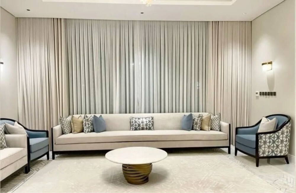 Sofas - 4