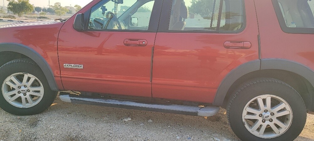 Ford explorer XLT urgent sale - 11