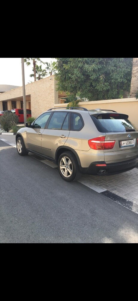 BMW x5 __ 2010 - 3