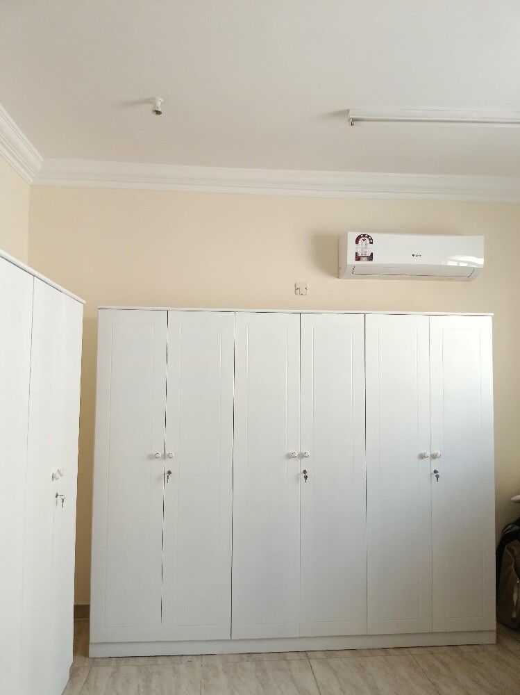 Bed and matress wardrobe - 17