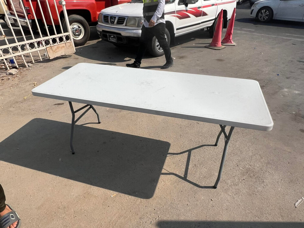 rental chairs and tables - 9