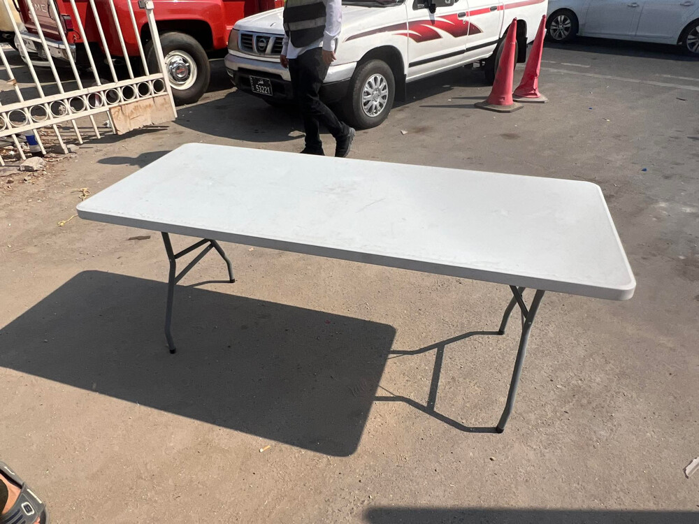 rental chairs and tables - 8
