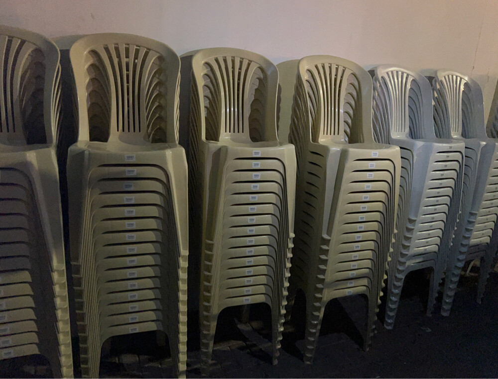 rental chairs and tables - 3