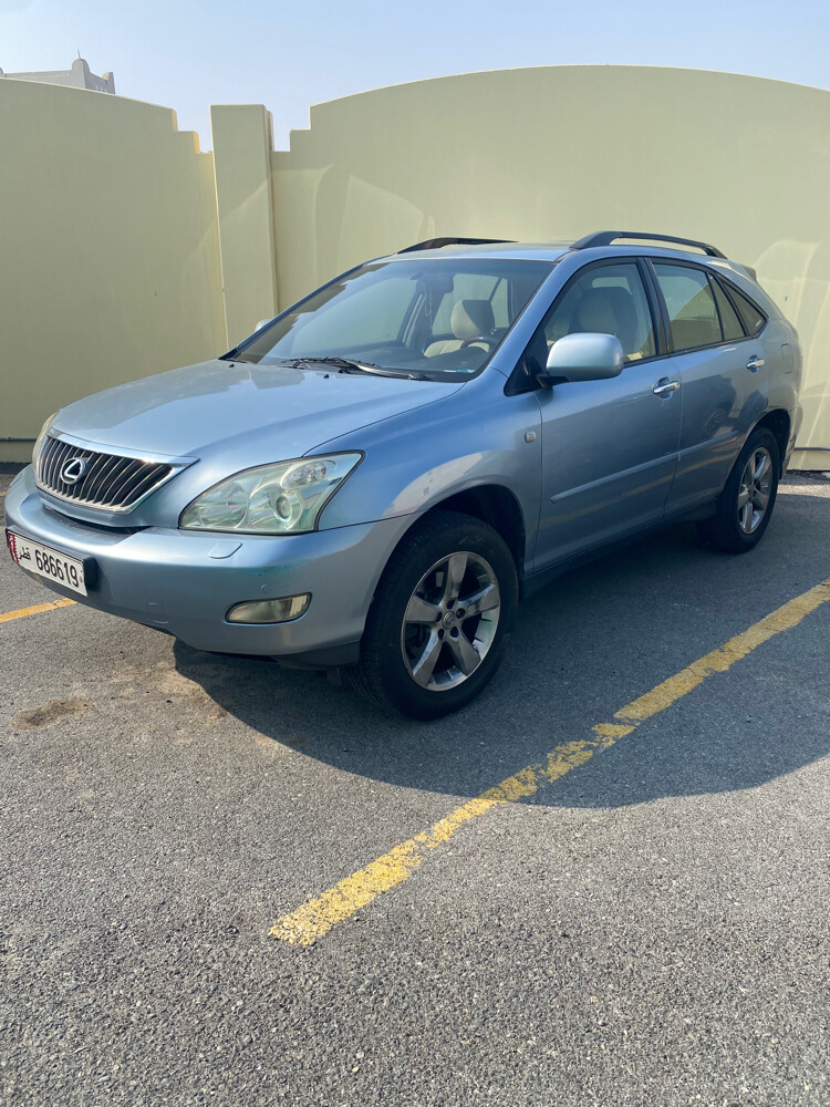 Lexus RX 350 in good condition  - 2
