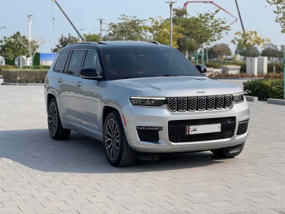 grand Cherokee summit — photo 2 for sale in Qatar