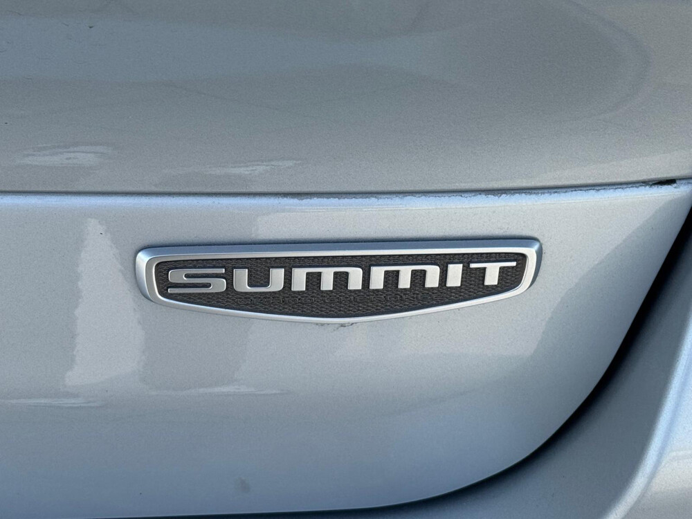 grand Cherokee summit — photo 8 for sale in Qatar