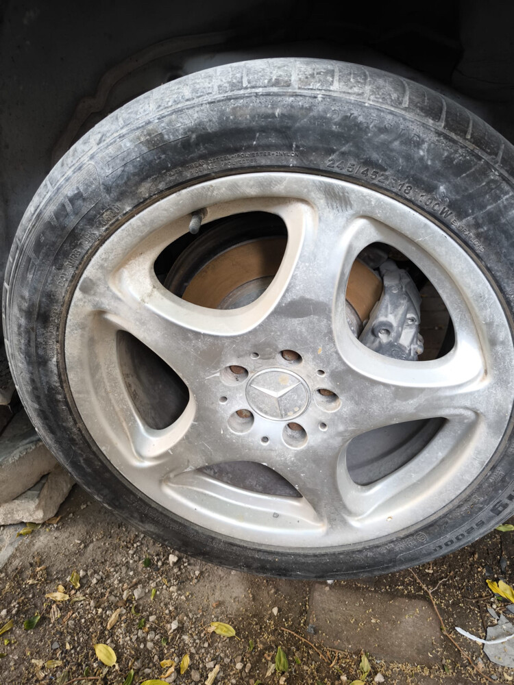 Mercedes rims  - 3