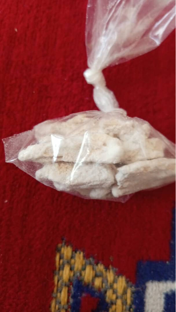 اسوره من حبوب الفضه مطليه ذهب - 1