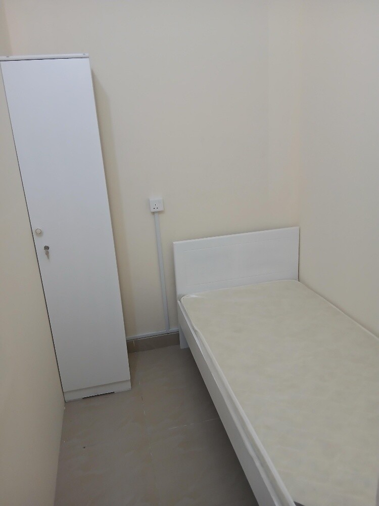 Bed  and  cabinet item - 4