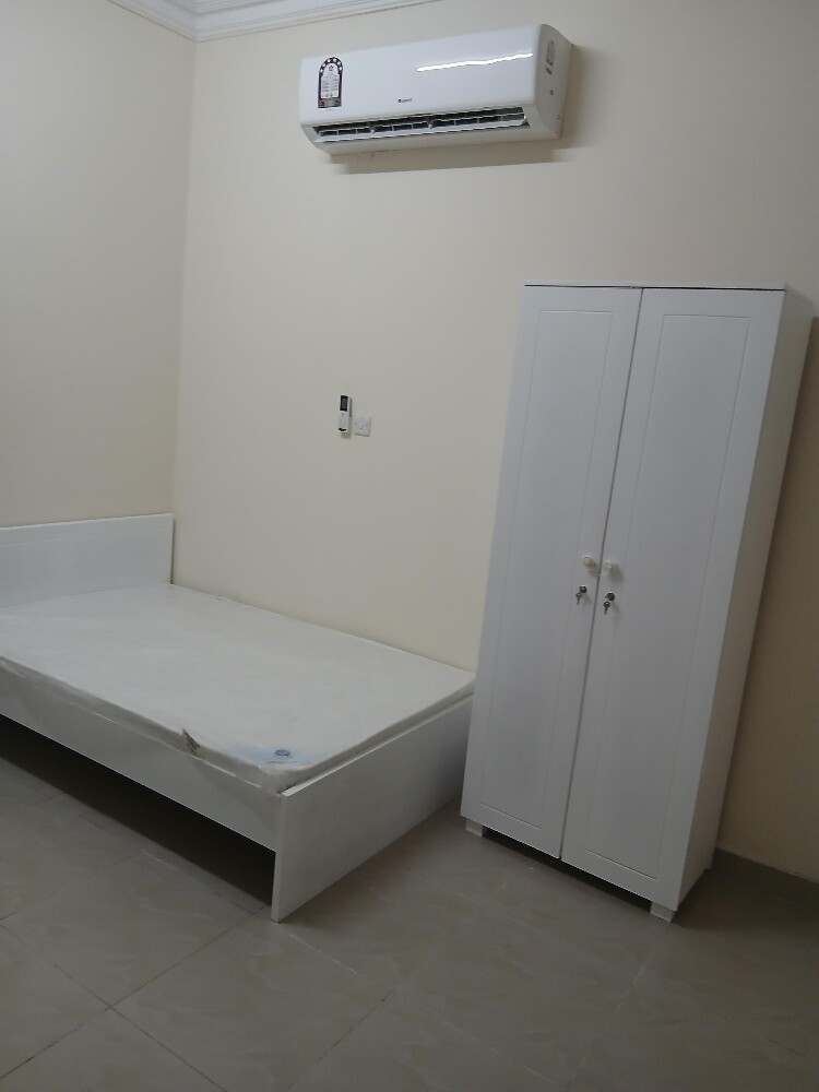 Bed  and  cabinet item - 3