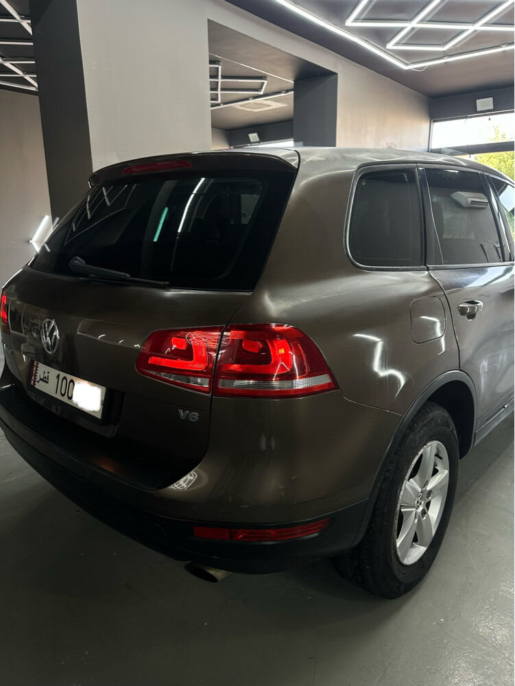VW Touareg 2012 for Sale - 4