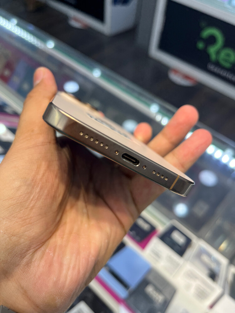 iPhone 16 pro max 256GB  - 2