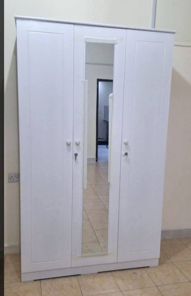 3 door Cabinet - 2