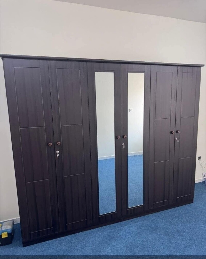 6 Door Cabinet - 1