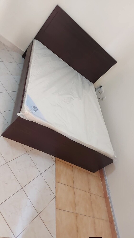 150*190 cm Bed With Matters - 4