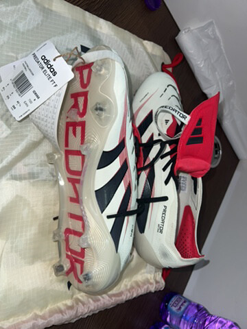 Adidas Predator  - 4