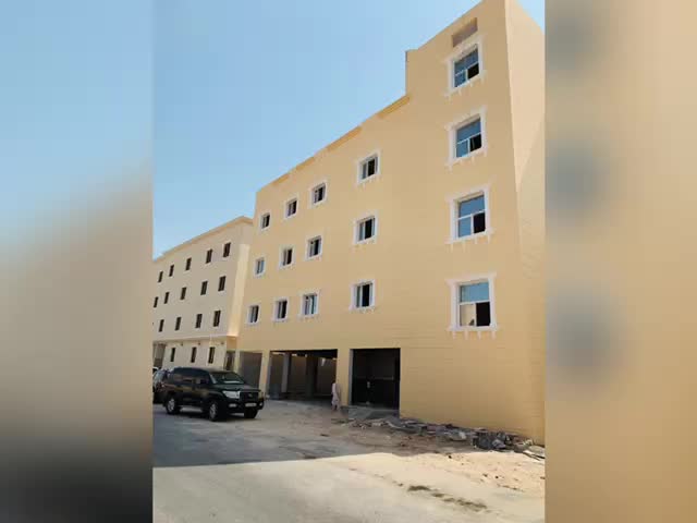 للبيع عماره في المطار ١٠ شقق - 1