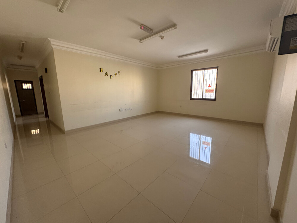 Residential building for rent - 5