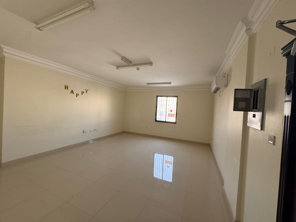 Residential building for rent - 3