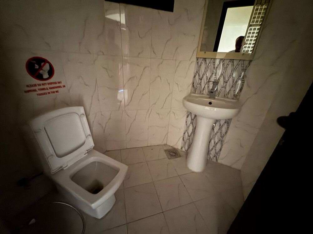 Residential building for rent - 6