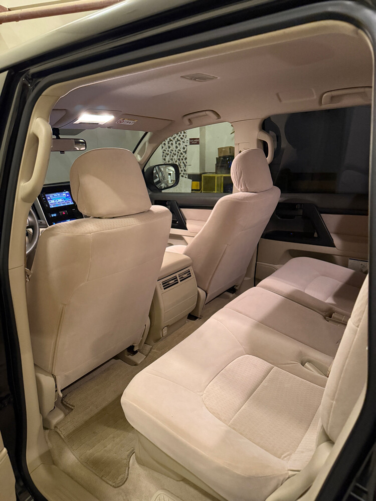 GX 2020 V6. — photo 9 for sale in Qatar