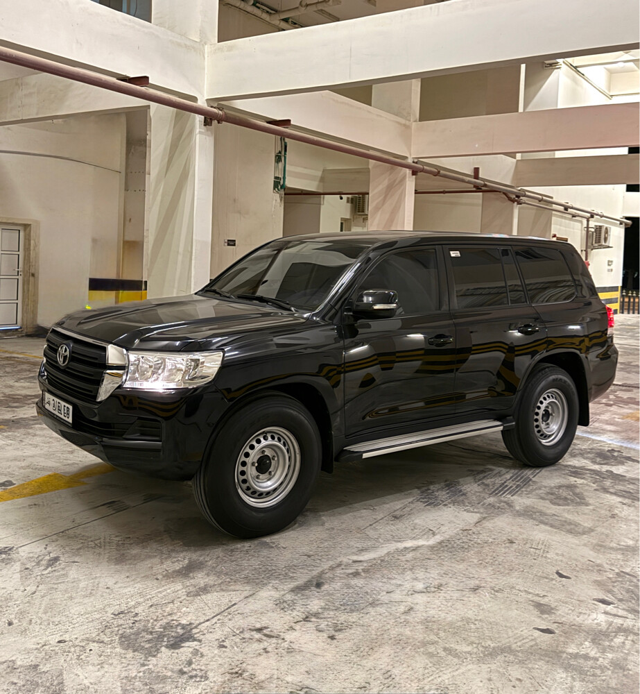 GX 2020 V6. — photo 3 for sale in Qatar