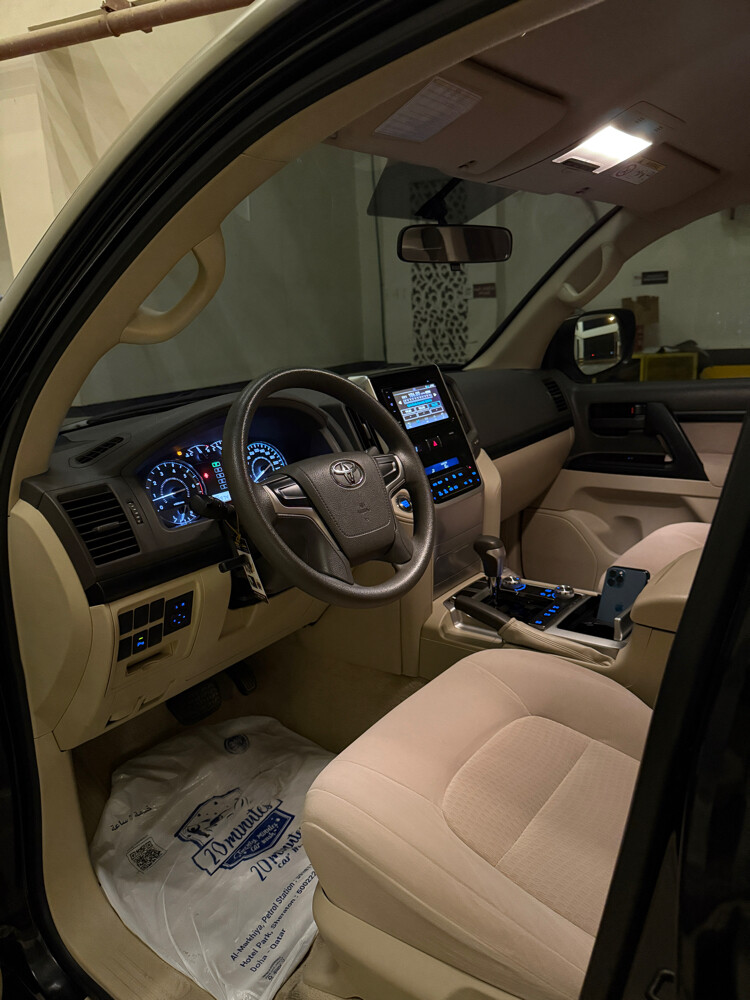 GX 2020 V6. — photo 7 for sale in Qatar