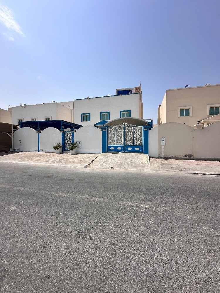 للاستثمار استراحه بالرويس 474م - 2