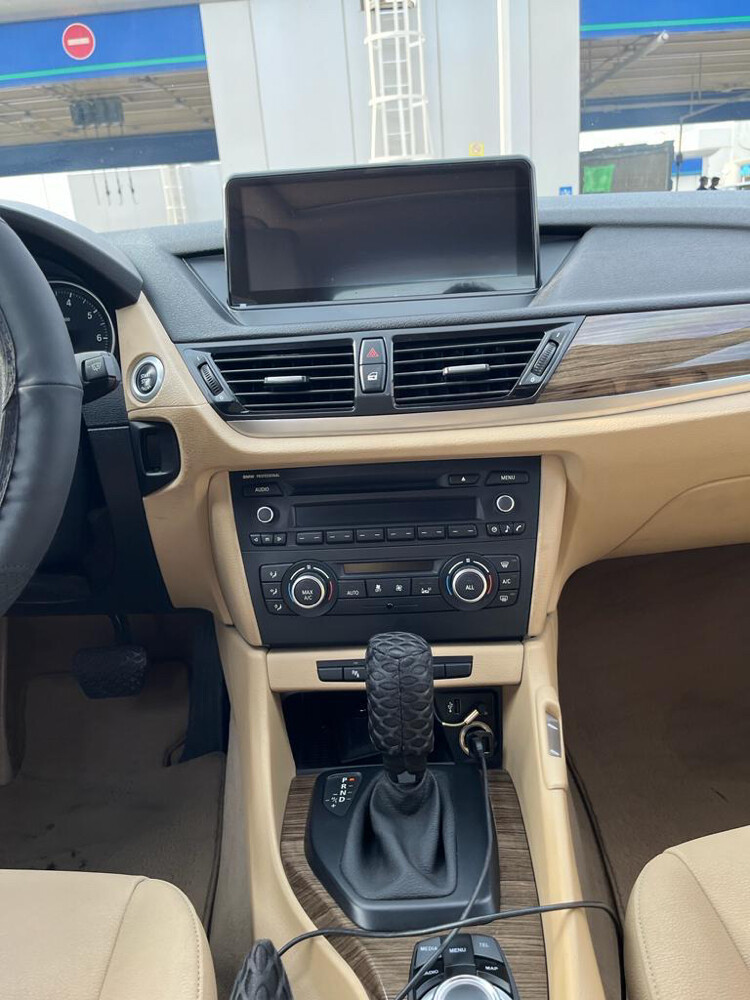 Bmw x1 2015 perfect condition - 7