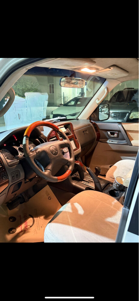 pajero 2006 — photo 3 for sale in Qatar