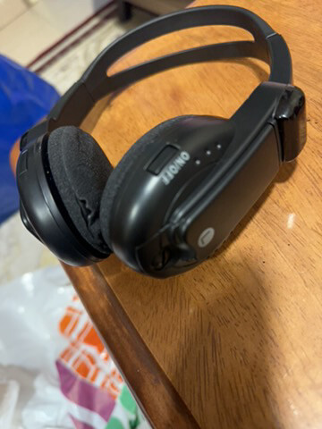 headphones - 1