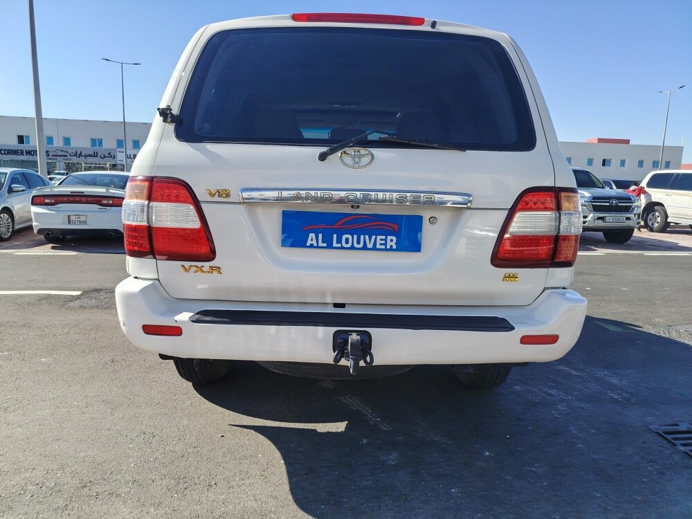 Toyota Land Cruiser VXR — photo 8 for sale in Qatar