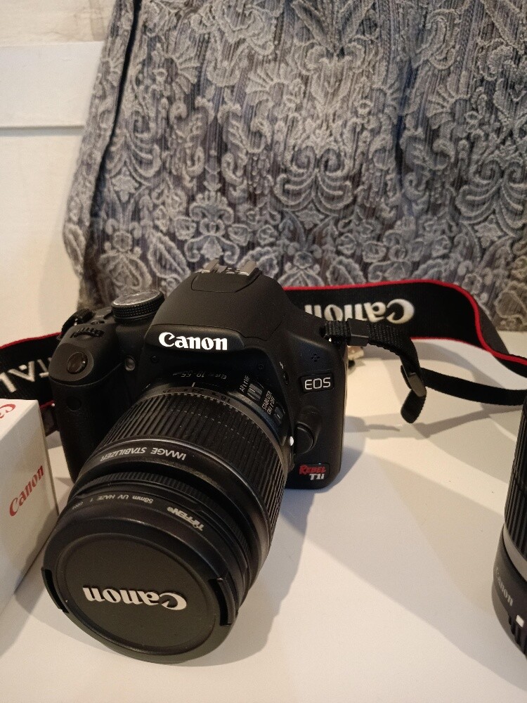 Canon Rebel t1i - 2