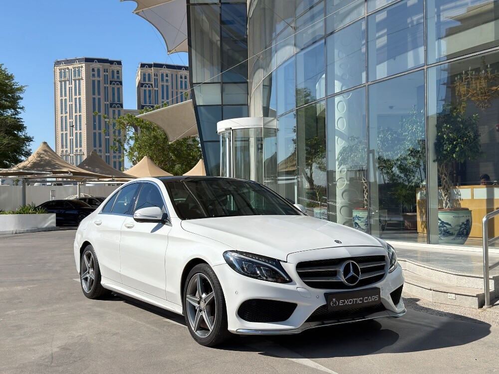 Mercedes C200 2015 — photo 3 for sale in Qatar