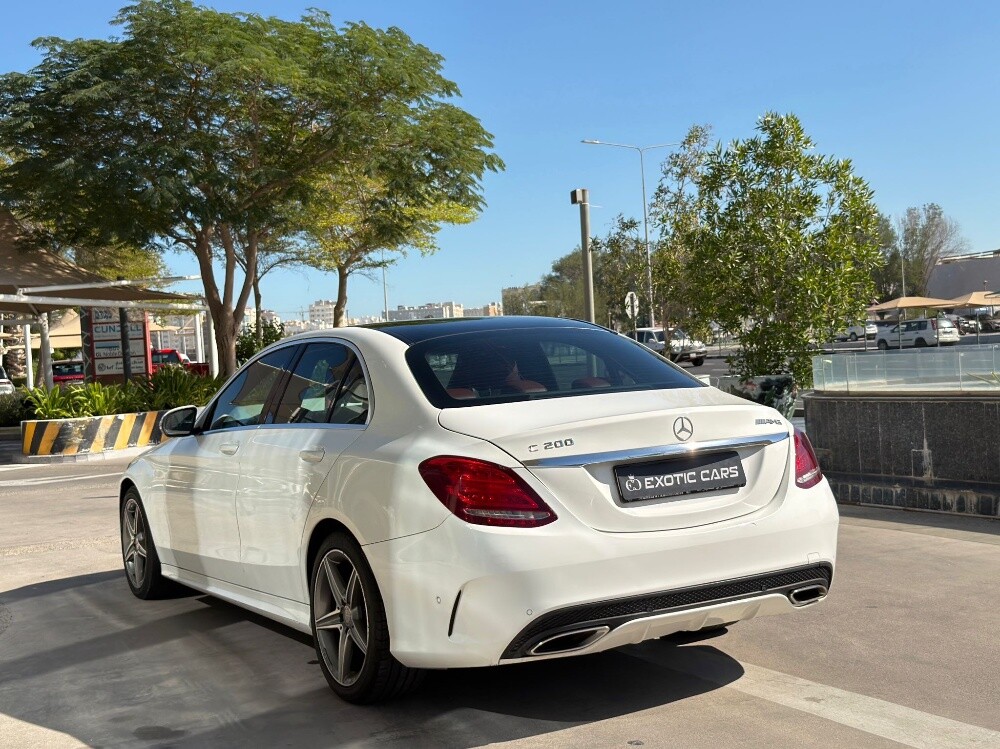 Mercedes C200 2015 — photo 12 for sale in Qatar