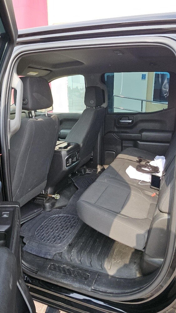 For sale: 2020 GMC Sierra 6 slide - 6
