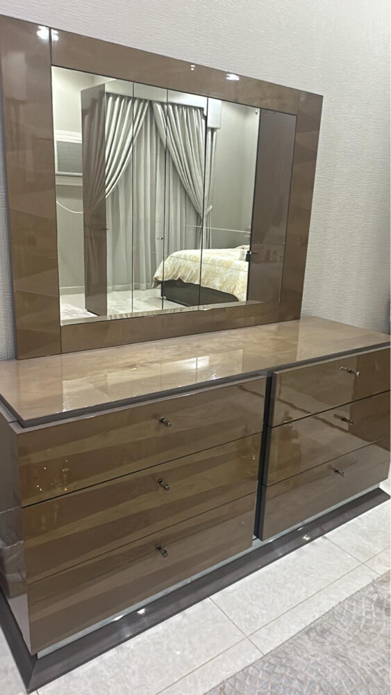 Italian bed room - 2