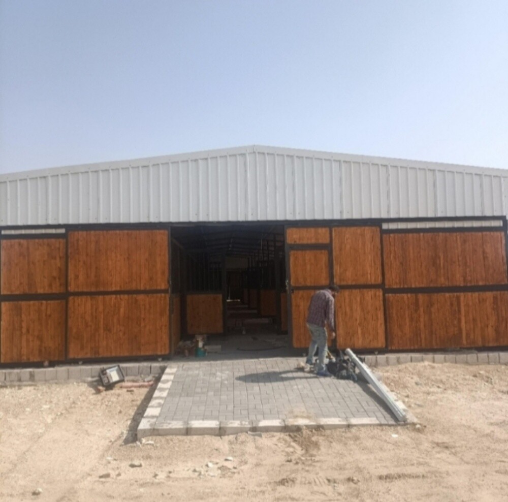 اصطبلات الخيول وبديكات وغرف بأفضل - 9