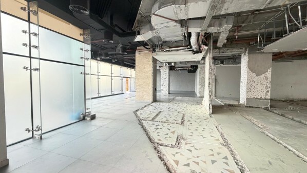 Commercial Shops for Rent  Lusail - 9