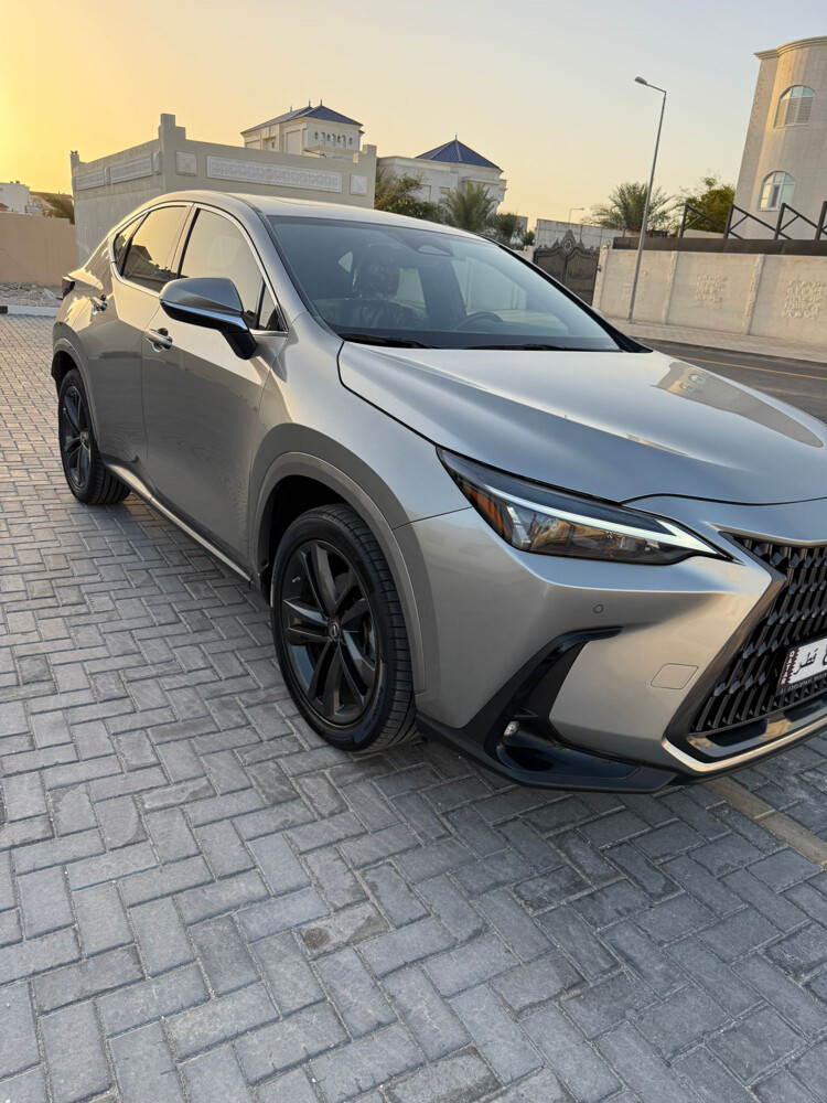 Lexus NX350 2023 — photo 3 for sale in Qatar